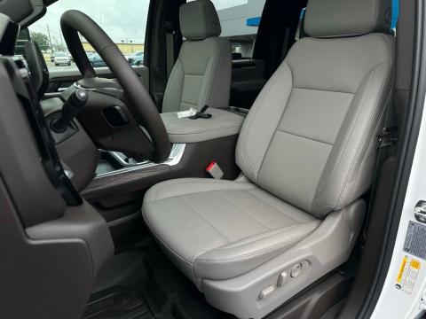 New Summit White 2026 GMC Sierra 2500HD SLT 4WD - photo 12 - Stock #260966