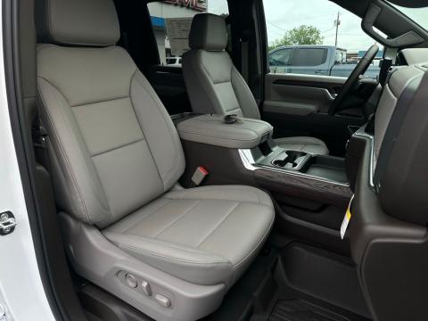 New Summit White 2026 GMC Sierra 2500HD SLT 4WD - photo 16 - Stock #260966