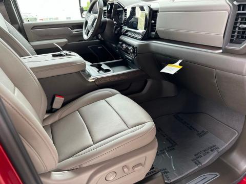 New Volcanic Red Tintcoat 2026 GMC Sierra 2500HD SLT 4WD - photo 15 - Stock #260922