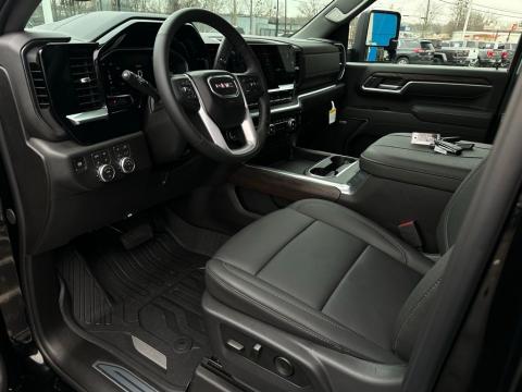 2026 GMC Sierra 2500HD SLT