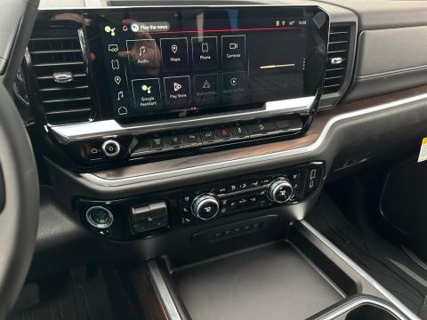 2026 GMC Sierra 2500HD SLT