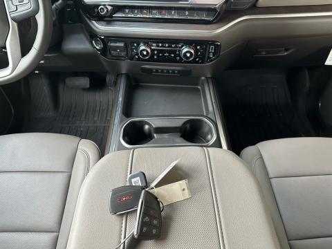 2026 GMC Sierra 2500HD SLT