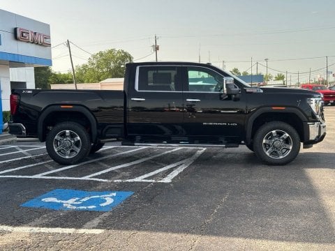 New Onyx Black 2026 GMC Sierra 2500HD SLT 4WD - photo 4 - Stock #261097