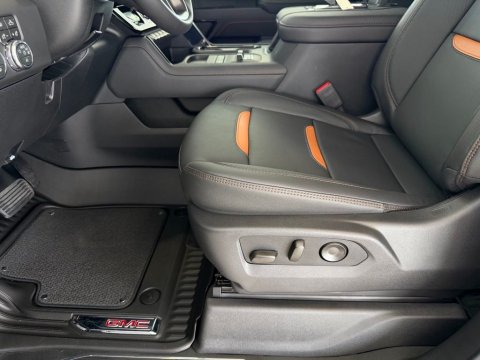 2026 GMC Sierra 2500HD AT4 - Photo 11