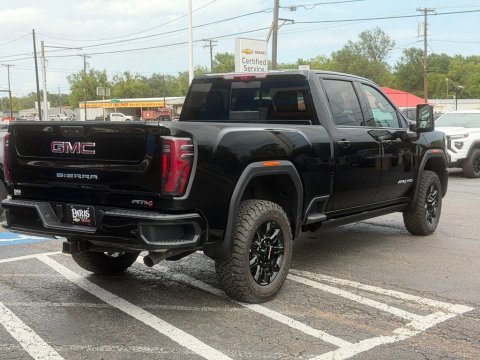 2026 GMC Sierra 2500HD AT4 - Photo 7