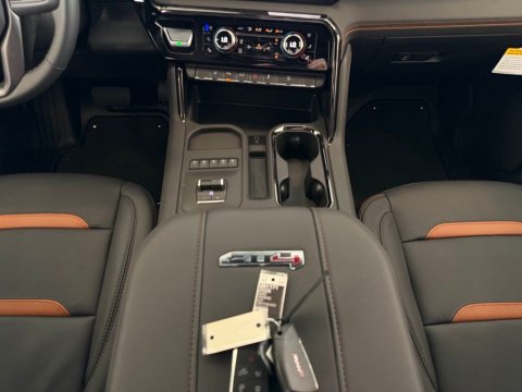 New Onyx Black 2026 GMC Sierra 2500HD AT4 4WD - photo 20 - Stock #261171