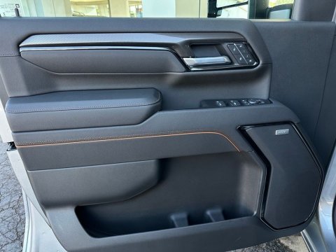 New Sterling Metallic 2026 GMC Sierra 2500HD AT4 4WD - photo 8 - Stock #261121