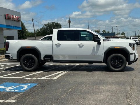 New Summit White 2026 GMC Sierra 2500HD AT4 4WD - photo 4 - Stock #261051