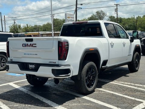 New Summit White 2026 GMC Sierra 2500HD AT4 4WD - photo 7 - Stock #261051