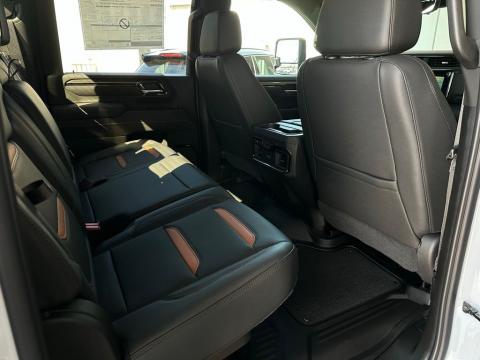 2026 GMC Sierra 2500HD AT4