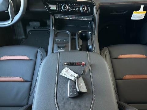 2026 GMC Sierra 2500HD AT4