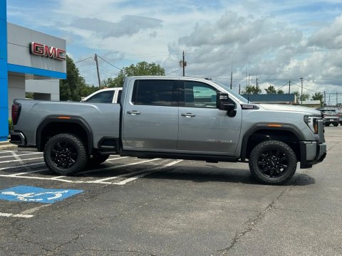 New Sterling Metallic 2026 GMC Sierra 2500HD AT4 4WD - photo 4 - Stock #261059