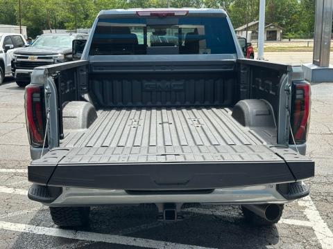 New Sterling Metallic 2026 GMC Sierra 2500HD AT4 4WD - photo 6 - Stock #261059