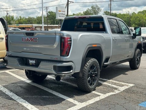 New Sterling Metallic 2026 GMC Sierra 2500HD AT4 4WD - photo 7 - Stock #261059