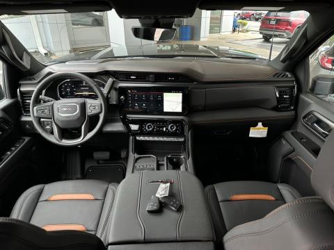 New Onyx Black 2026 GMC Sierra 2500HD AT4 4WD - photo 19 - Stock #260942