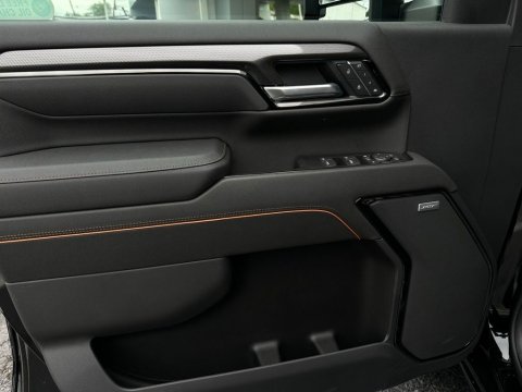 New Onyx Black 2026 GMC Sierra 2500HD AT4 4WD - photo 10 - Stock #260942