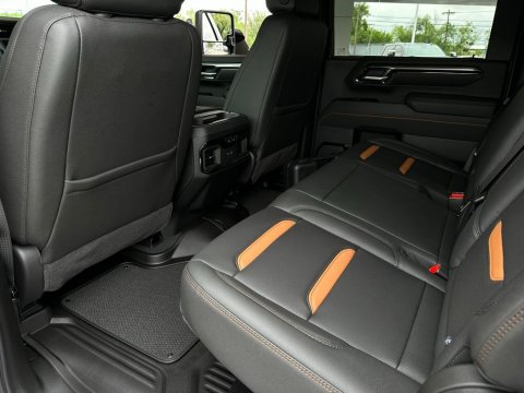 New Onyx Black 2026 GMC Sierra 2500HD AT4 4WD - photo 14 - Stock #260942