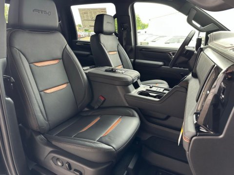 New Onyx Black 2026 GMC Sierra 2500HD AT4 4WD - photo 16 - Stock #260942