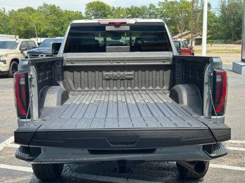 New Sterling Metallic 2026 GMC Sierra 2500HD AT4 4WD - photo 6 - Stock #260978