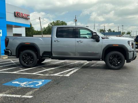 New Sterling Metallic 2026 GMC Sierra 2500HD AT4 4WD - photo 4 - Stock #260937