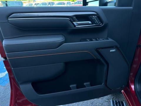 New Volcanic Red Tintcoat 2026 GMC Sierra 2500HD AT4 4WD - photo 10 - Stock #260932