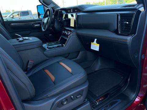 New Volcanic Red Tintcoat 2026 GMC Sierra 2500HD AT4 4WD - photo 14 - Stock #260932