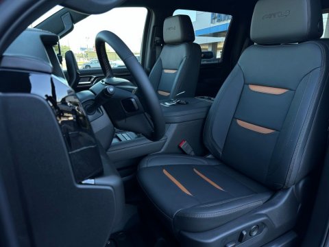 New Volcanic Red Tintcoat 2026 GMC Sierra 2500HD AT4 4WD - photo 12 - Stock #260932