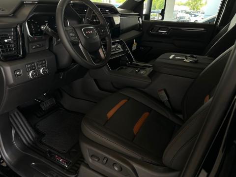 New Onyx Black 2026 GMC Sierra 2500HD AT4 4WD - photo 9 - Stock #260986