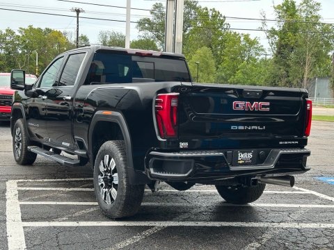 New Onyx Black 2026 GMC Sierra 2500HD Denali 4WD - photo 8 - Stock #261032