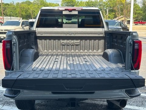 New Sterling Metallic 2026 GMC Sierra 2500HD Denali 4WD - photo 6 - Stock #261024