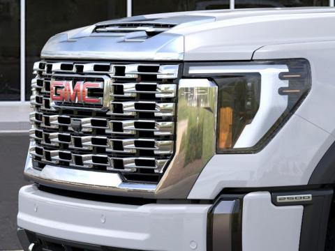 New Summit White 2026 GMC Sierra 2500HD Denali 4WD - photo 13 - Stock #261046