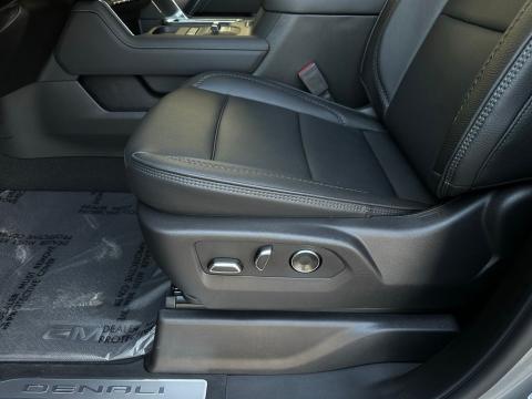 2026 GMC Sierra 2500HD Denali