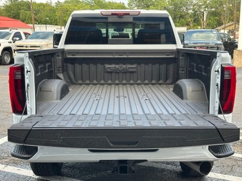 New Glacier White Tricoat 2026 GMC Sierra 2500HD Denali 4WD - photo 6 - Stock #261035