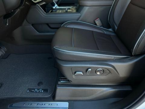 2026 GMC Sierra 2500HD Denali