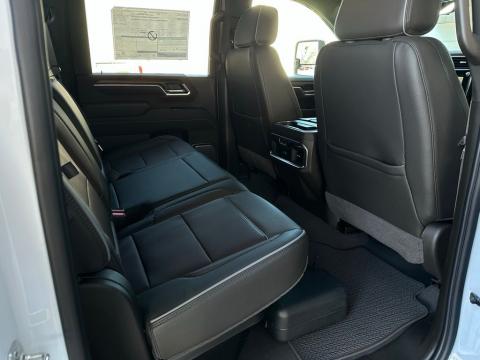 2026 GMC Sierra 2500HD Denali