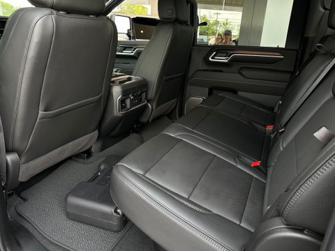New Onyx Black 2026 GMC Sierra 2500HD Denali 4WD - photo 14 - Stock #261113