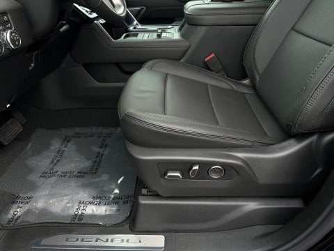 New Onyx Black 2026 GMC Sierra 3500HD Denali 4WD - photo 11 - Stock #261057