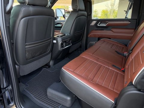 New Onyx Black 2026 GMC Sierra 2500HD Denali Ultimate 4WD - photo 14 - Stock #261177