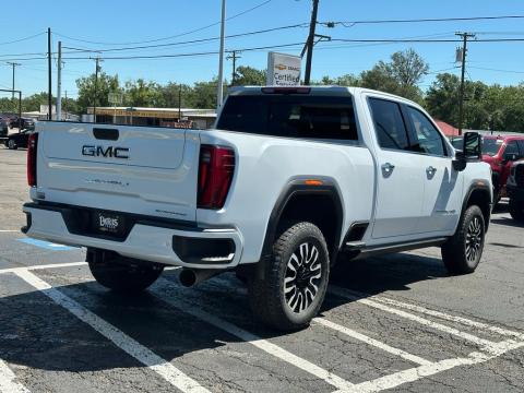 New Glacier White Tricoat 2026 GMC Sierra 2500HD Denali Ultimate 4WD - photo 7 - Stock #260896