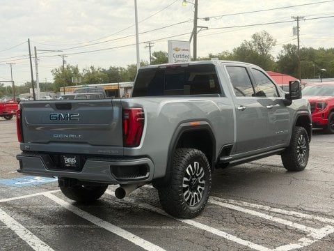 Certified Pre-Owned Sterling Metallic 2025 GMC Sierra 2500HD Denali Ultimate 4WD - photo 7 - Stock #261175A