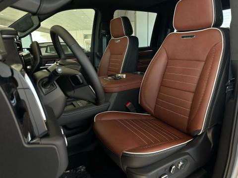 New Sterling Metallic 2026 GMC Sierra 2500HD Denali Ultimate 4WD - photo 12 - Stock #260684