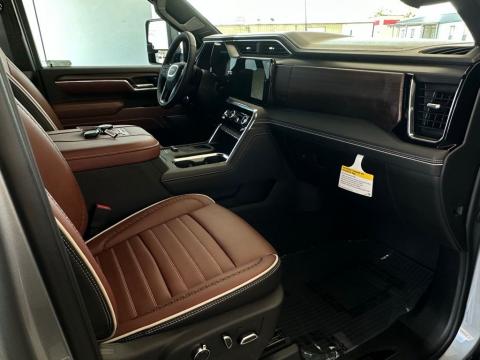 New Sterling Metallic 2026 GMC Sierra 2500HD Denali Ultimate 4WD - photo 15 - Stock #260684