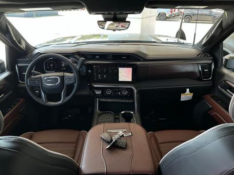 New Sterling Metallic 2026 GMC Sierra 2500HD Denali Ultimate 4WD - photo 19 - Stock #260684