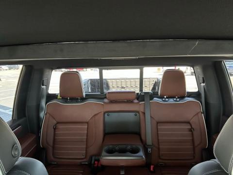 New Sterling Metallic 2026 GMC Sierra 2500HD Denali Ultimate 4WD - photo 25 - Stock #260684