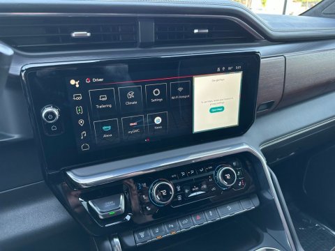 Pre-Owned Downpour Metallic 2025 GMC Sierra 2500HD Denali Ultimate 4WD - photo 24 - Stock #260896A