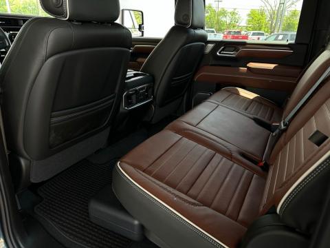 New Downpour Metallic 2026 GMC Sierra 2500HD Denali Ultimate 4WD - photo 14 - Stock #260706