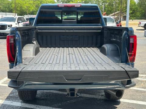 New Downpour Metallic 2026 GMC Sierra 2500HD Denali Ultimate 4WD - photo 6 - Stock #260706
