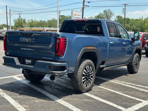 New Downpour Metallic 2026 GMC Sierra 2500HD Denali Ultimate 4WD - photo 7 - Stock #260706