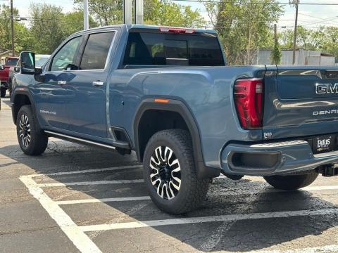 New Downpour Metallic 2026 GMC Sierra 2500HD Denali Ultimate 4WD - photo 8 - Stock #260706