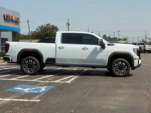 New Glacier White Tricoat 2026 GMC Sierra 2500HD Denali Ultimate 4WD - photo 4 - Stock #261168